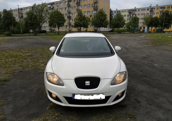 Seat Leon cena 16900 przebieg: 210000, rok produkcji 2011 z Kutno małe 137